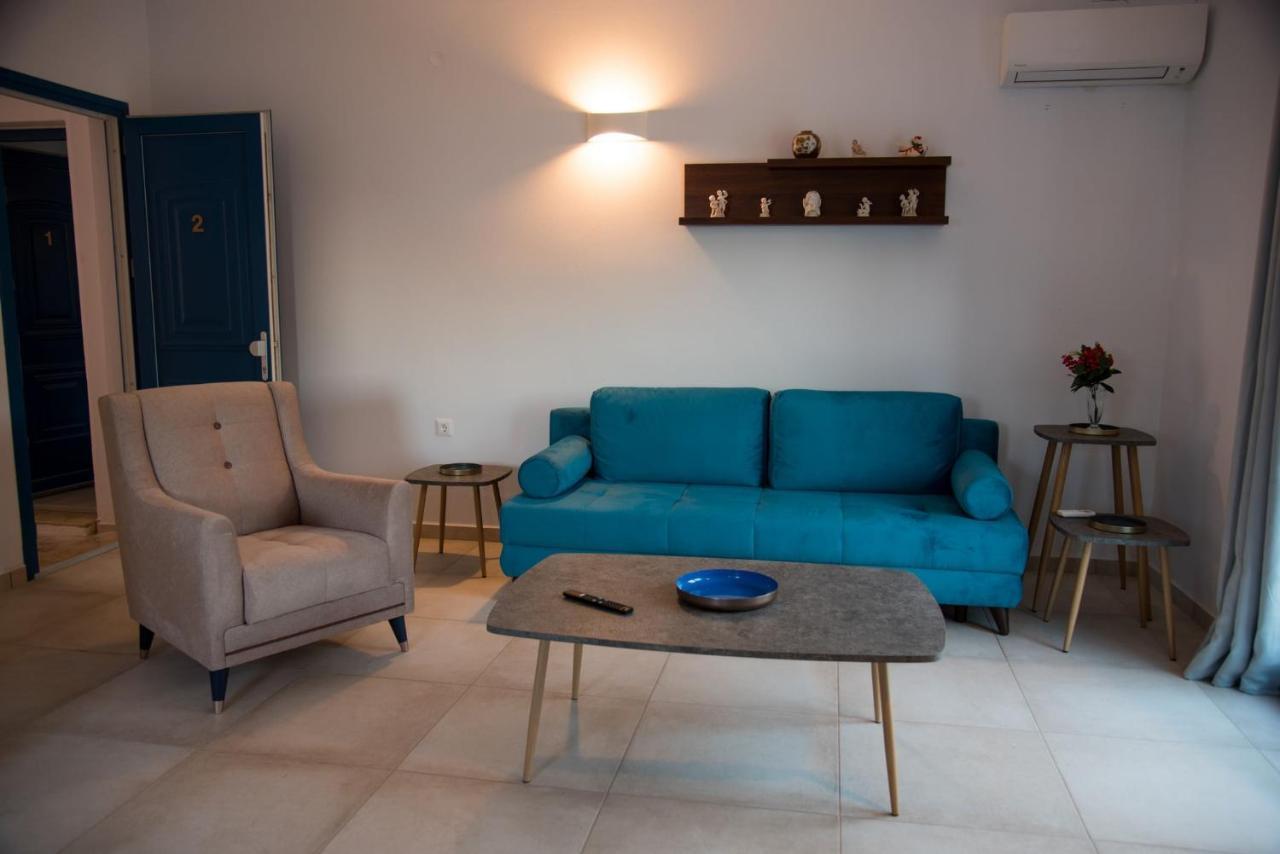 Heliades Suites Panteli Bagian luar foto