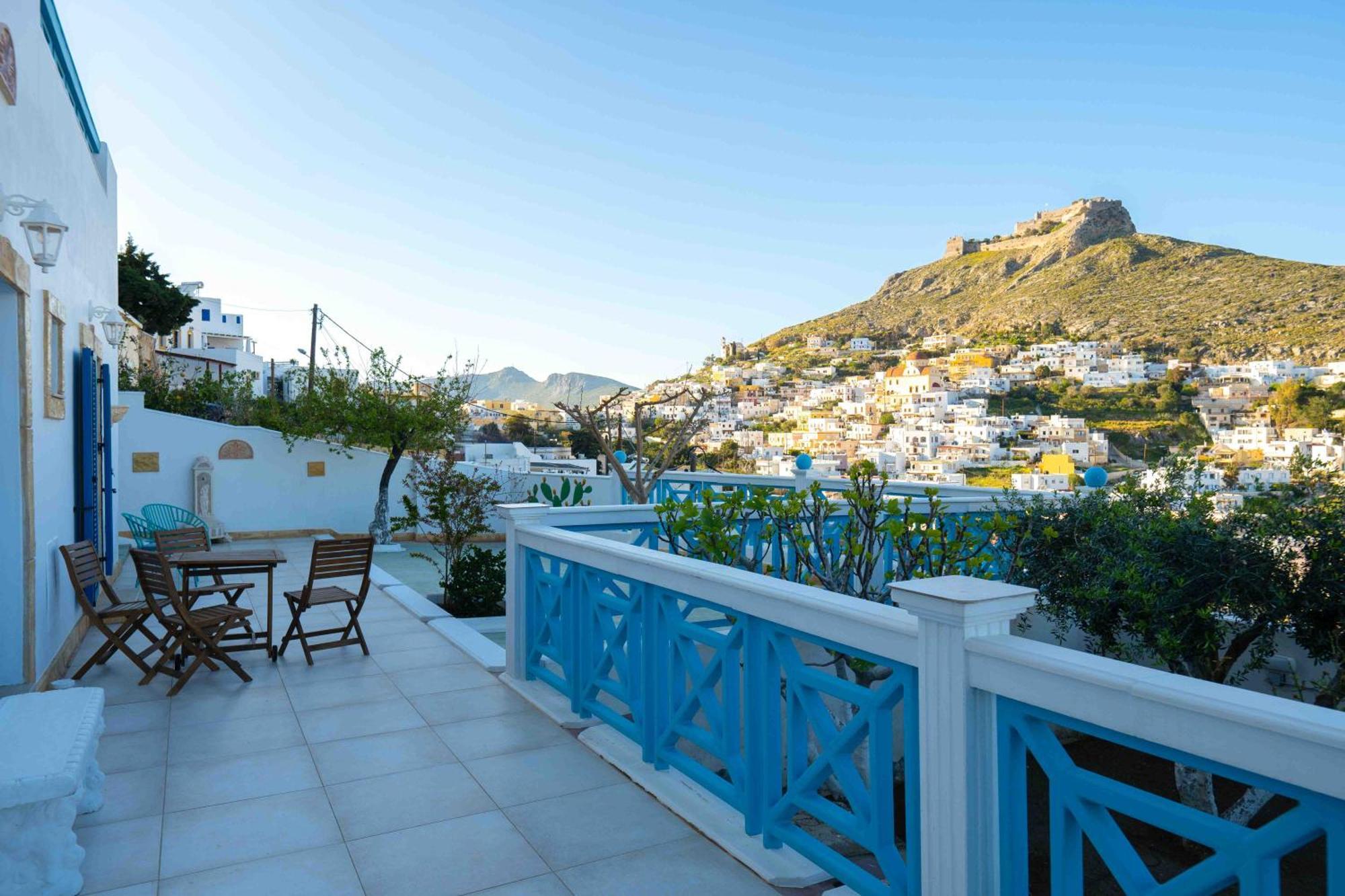 Heliades Suites Panteli Bagian luar foto