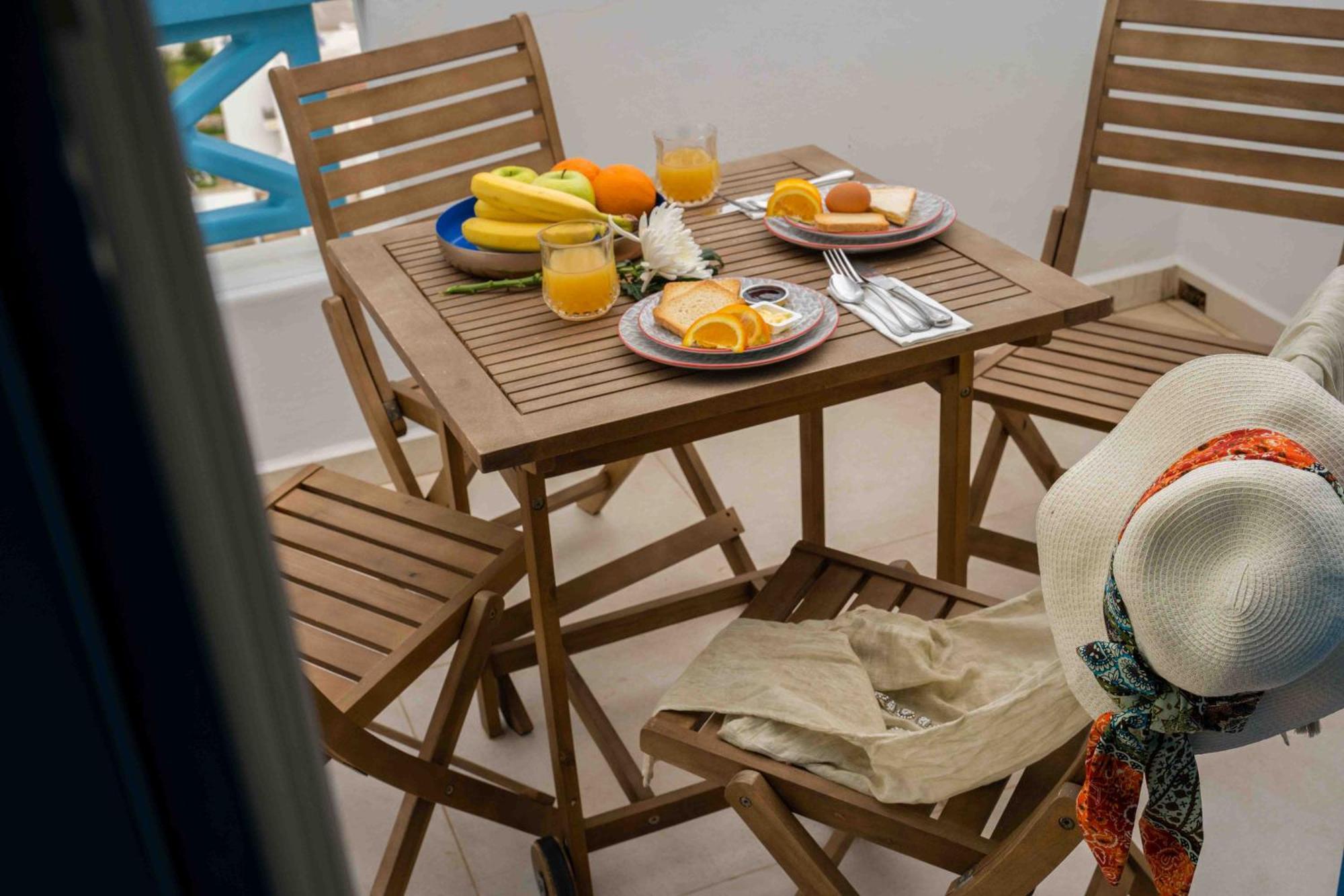 Heliades Suites Panteli Bagian luar foto