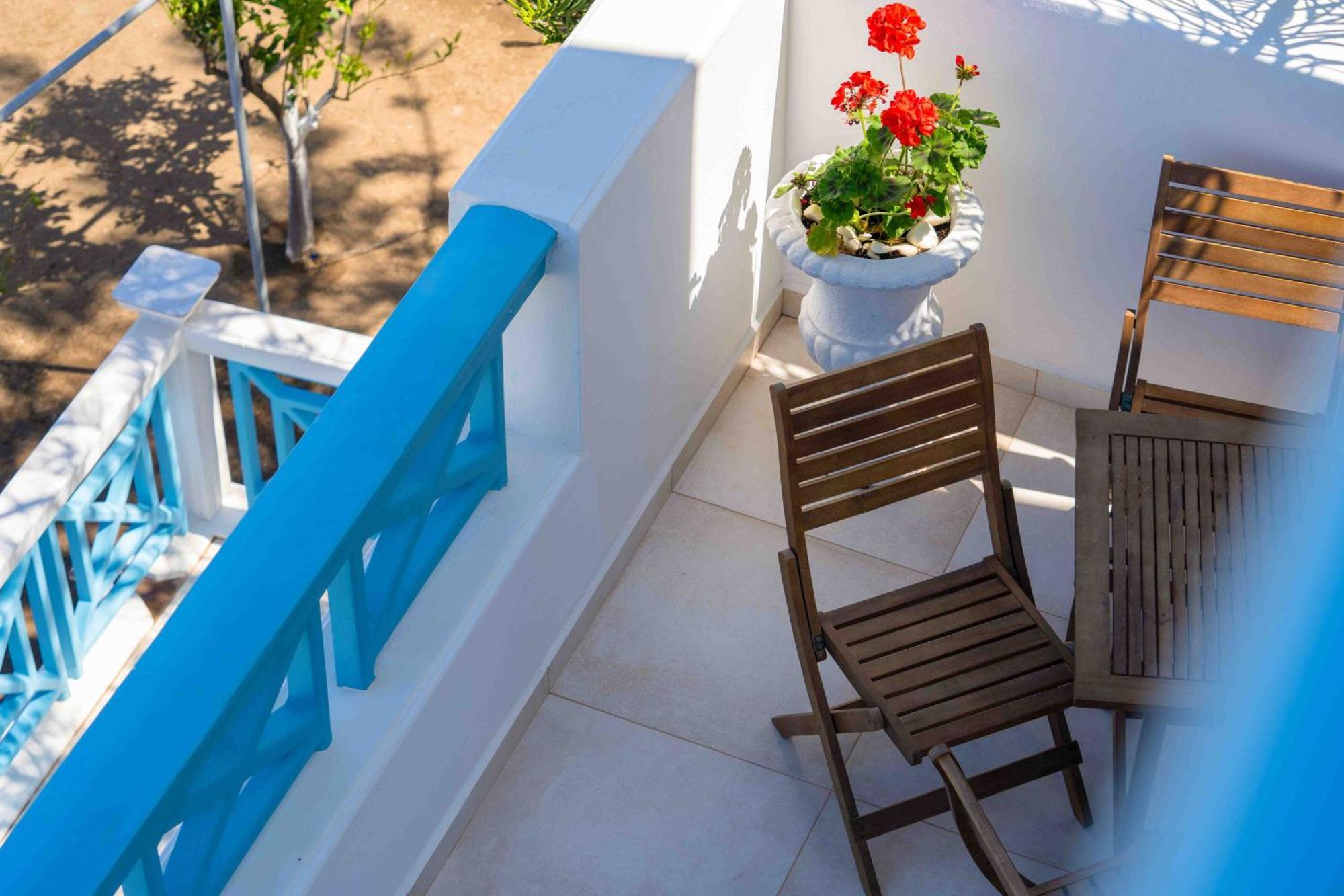 Heliades Suites Panteli Bagian luar foto